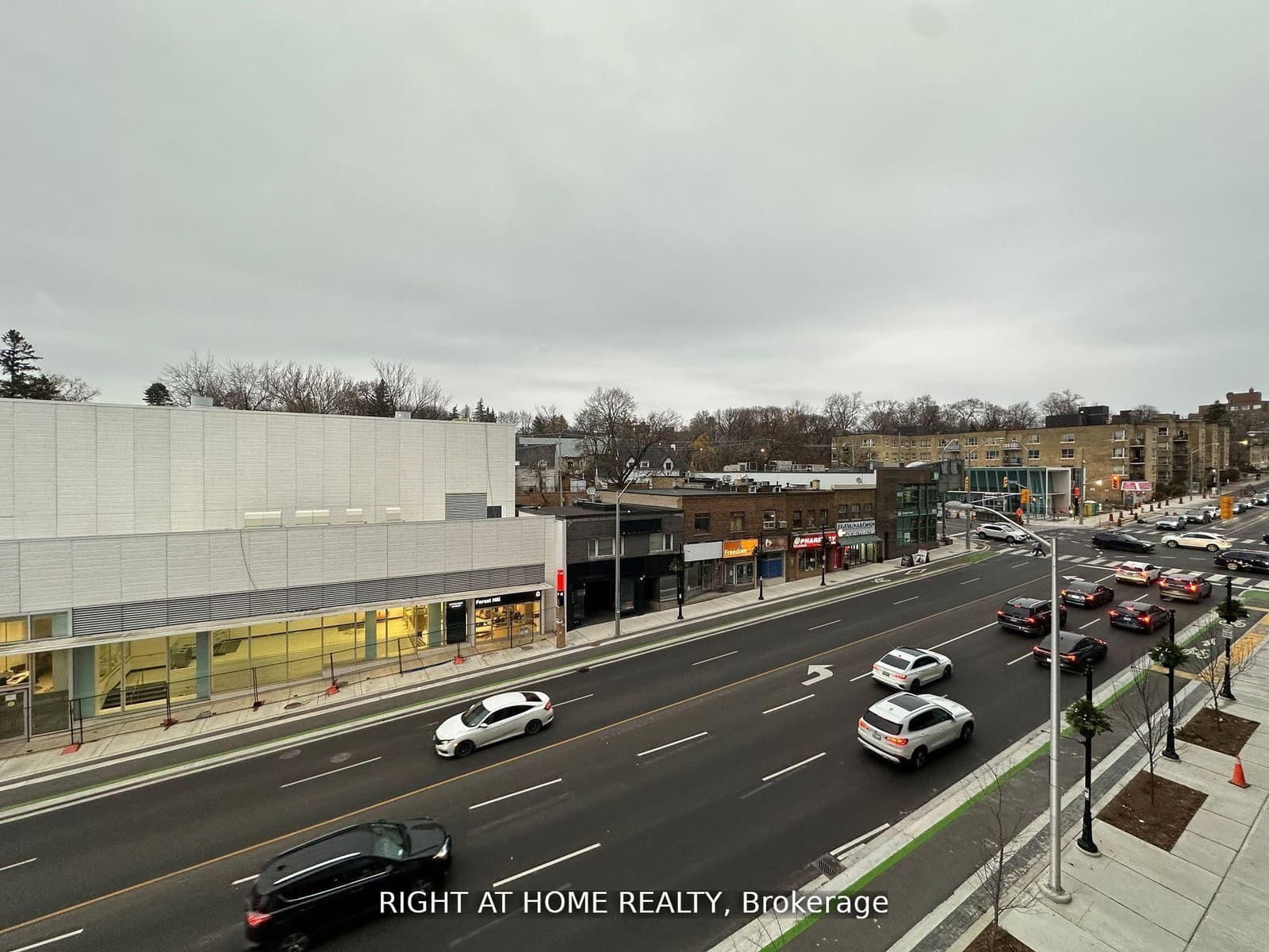 2020 Bathurst Street, Unit 320 - Image 5