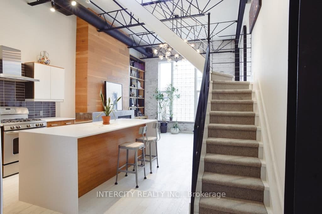 676 Richmond Street W, Unit 208 - Image 5