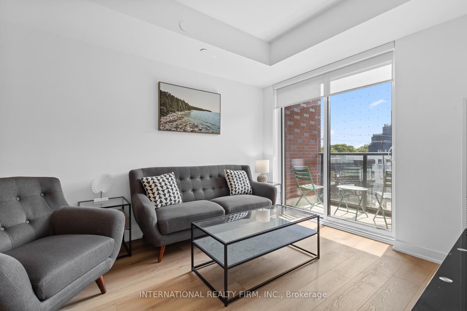 5 Lakeview Avenue, Unit 409 - Image 6