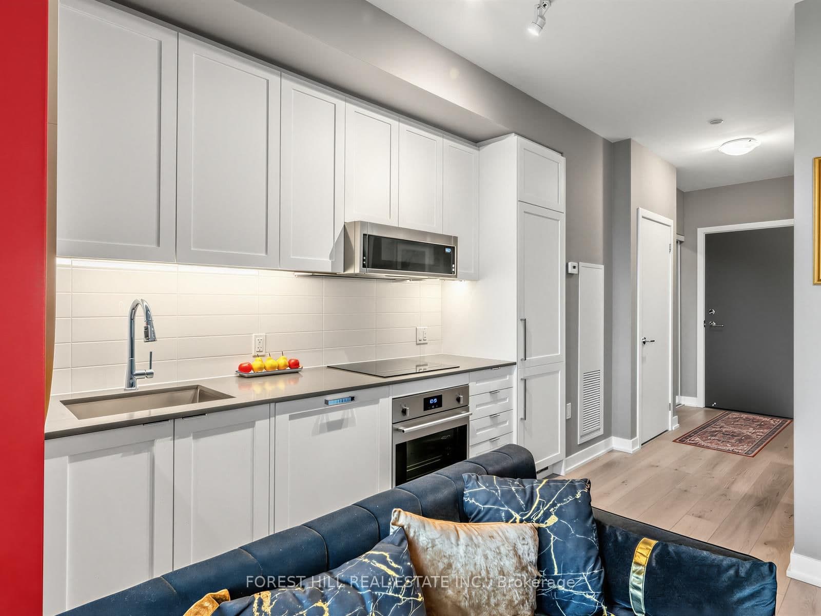 250 Lawrence Avenue W, Unit 703 - Image 3