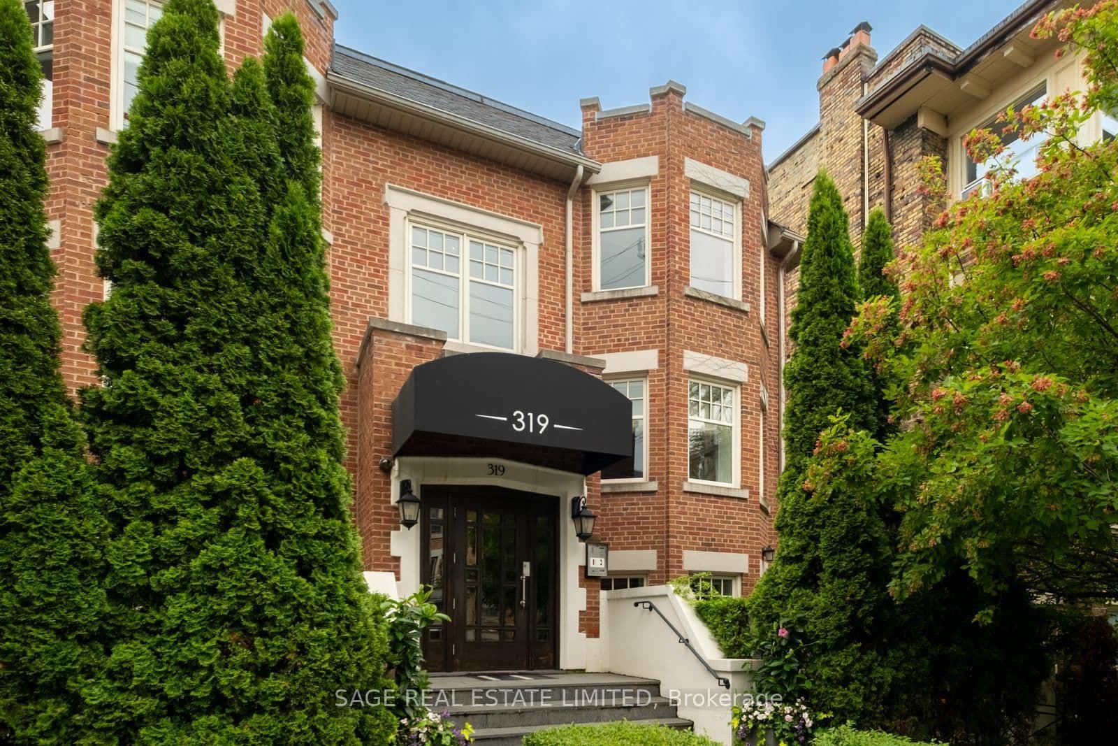 319 Lonsdale Road, Unit 3D - Image 2