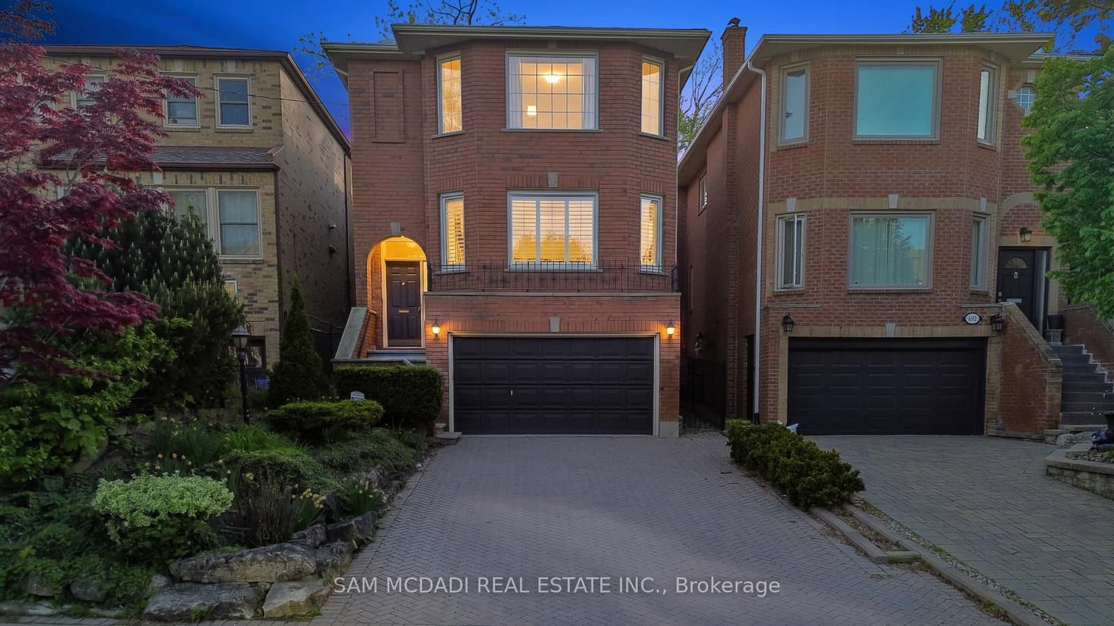 690 Oriole Parkway - Image 1