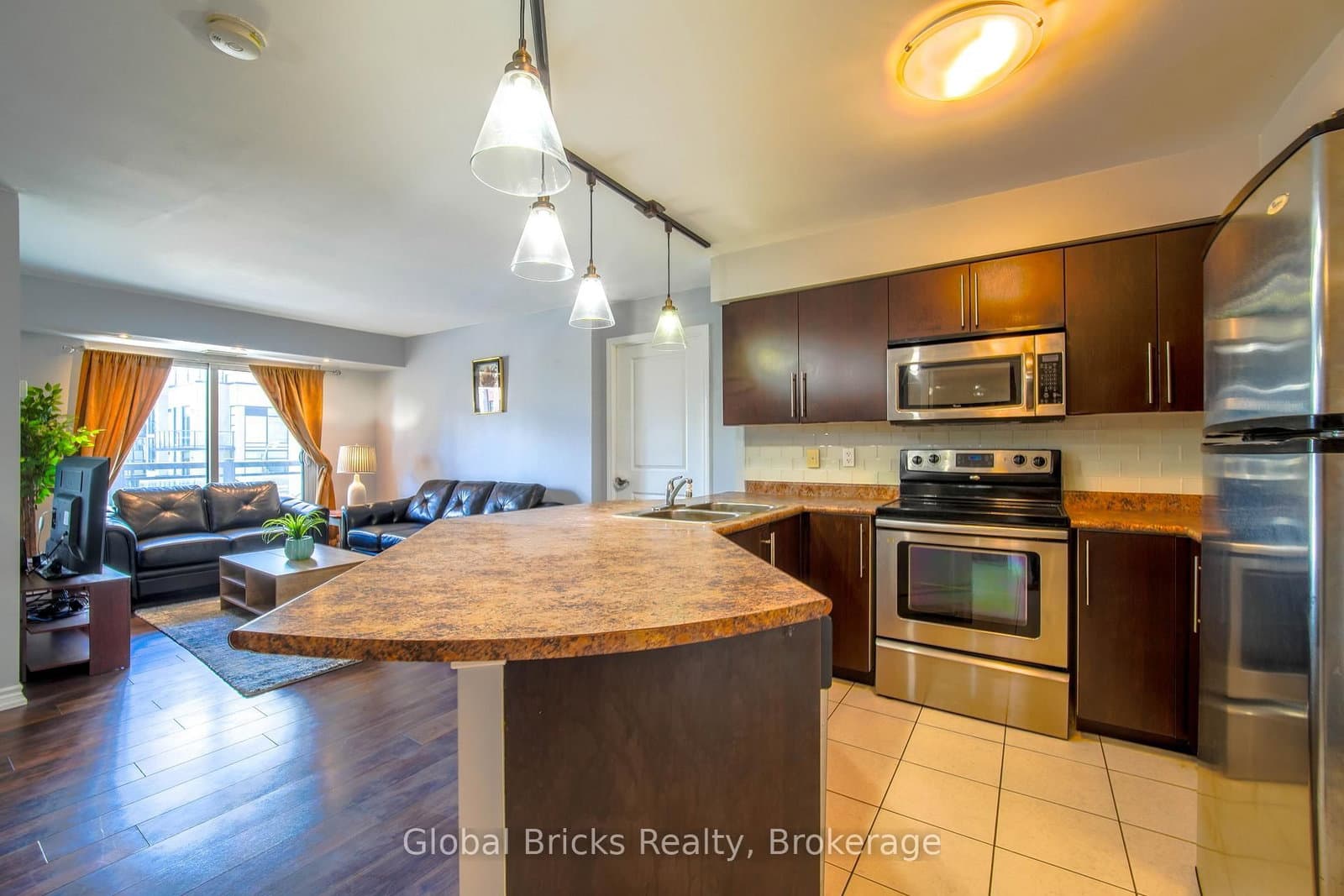 872 Sheppard Avenue W, Unit 308 - Image 4