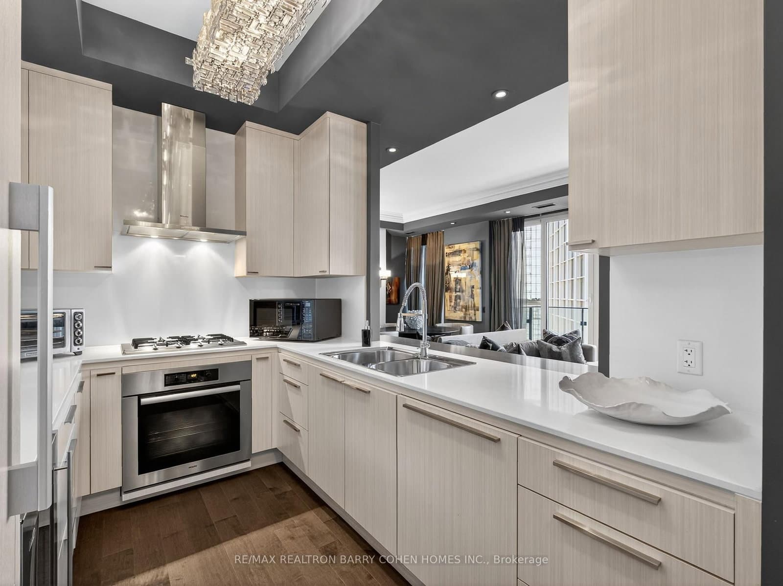 88 Davenport Road, Unit 1202 - Image 5