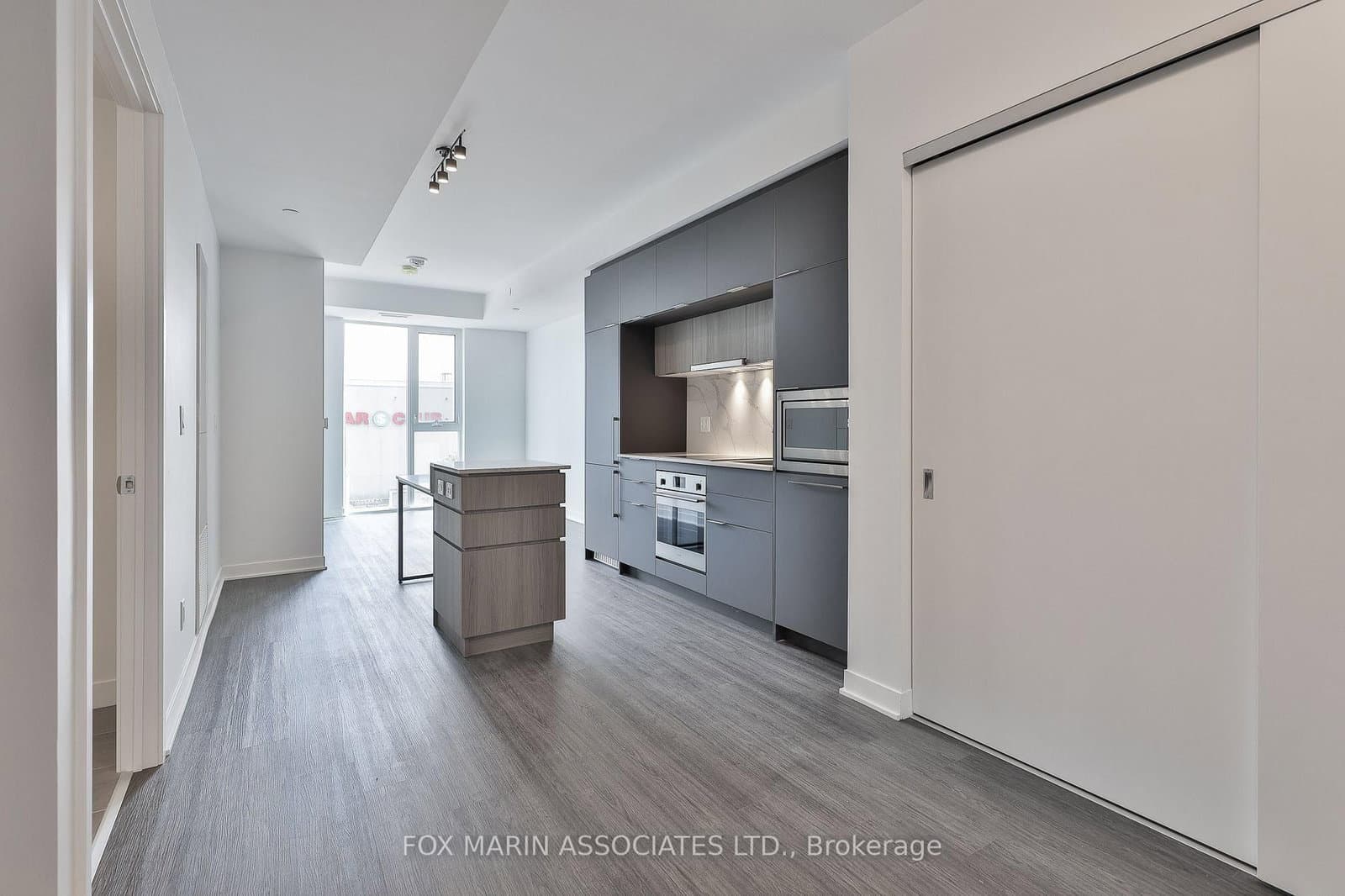 185 Alberta Avenue, Unit 309 - Image 4