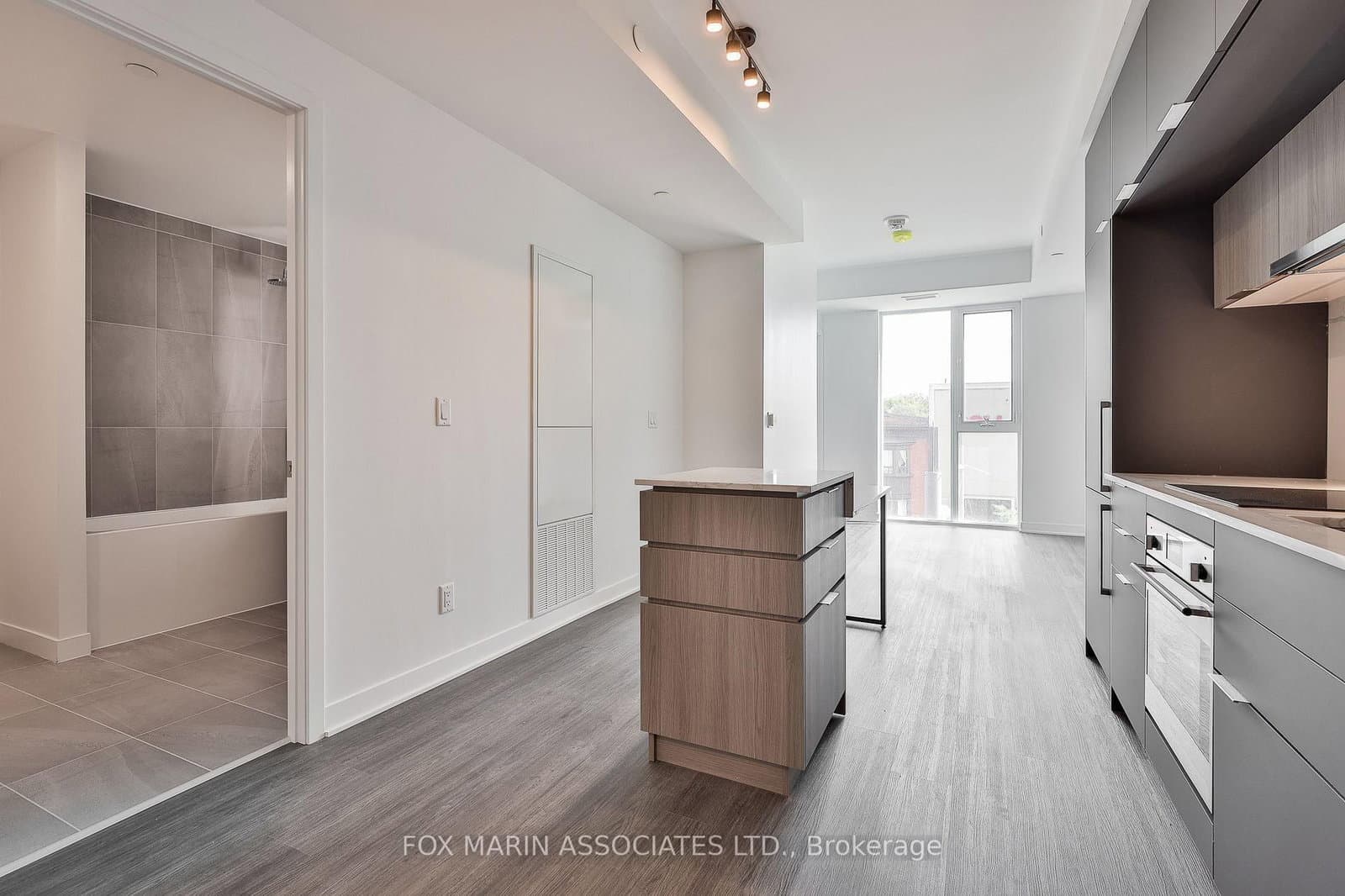 185 Alberta Avenue, Unit 309 - Image 5