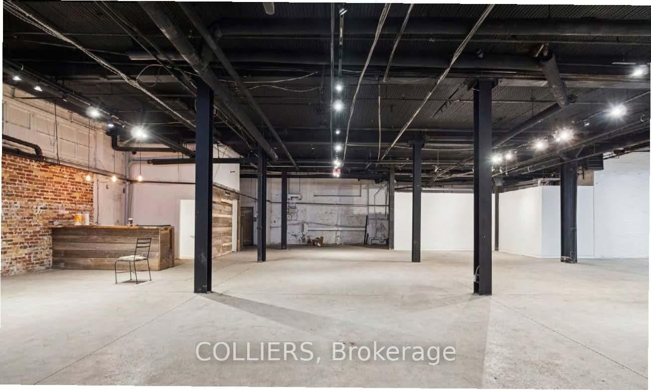 183 Bathurst Street, Unit 100 - Image 4