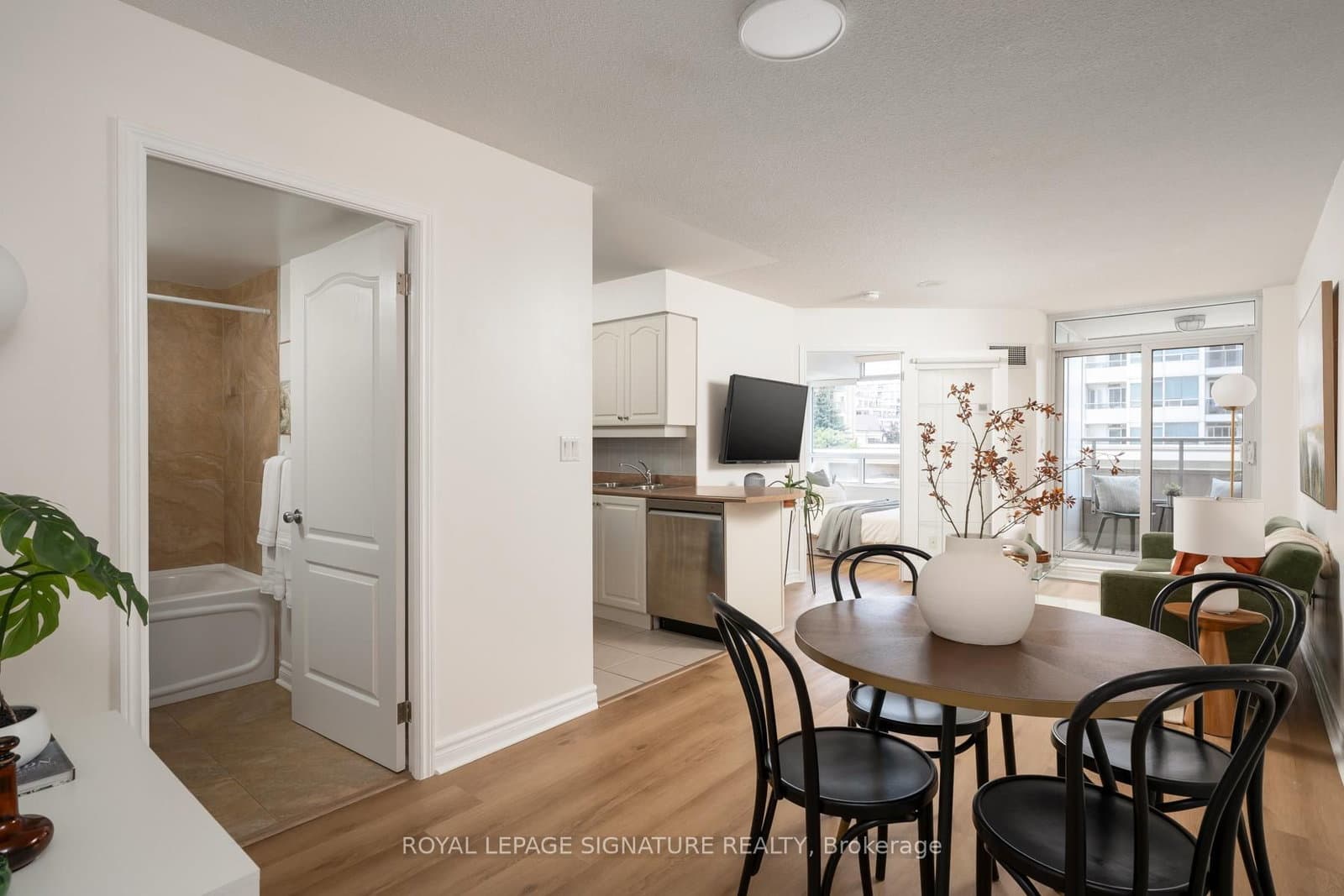 2 Rean Drive, Unit 306 - Image 2
