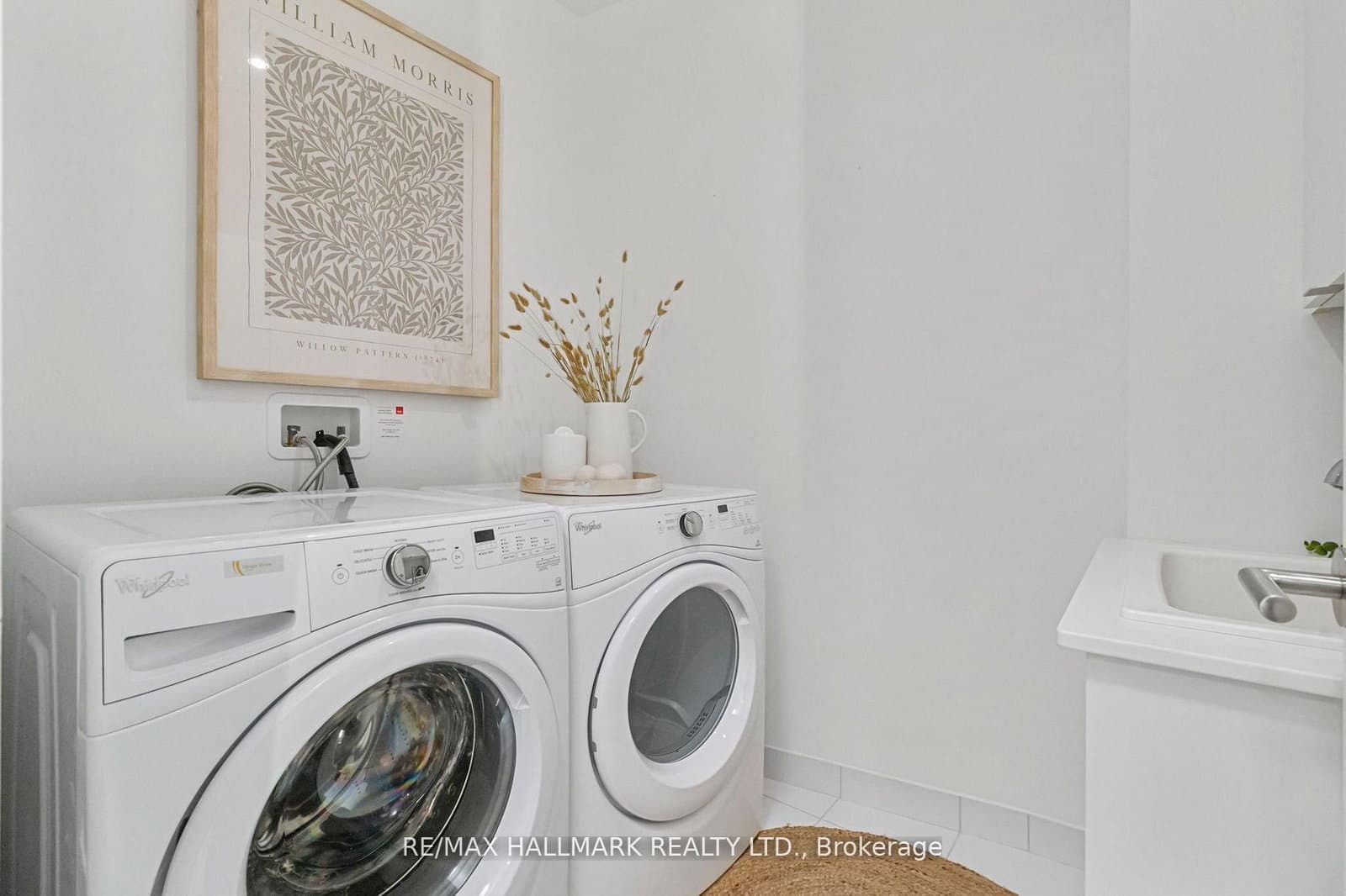 10 York Street, Unit 6805 - Image 5