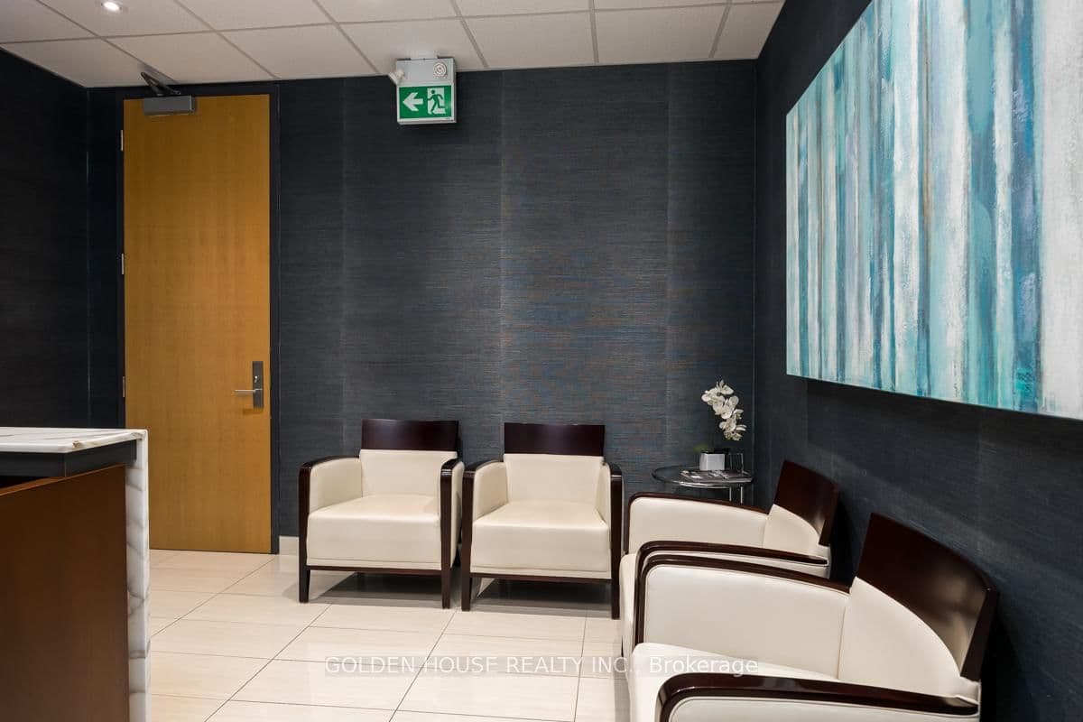 4789 Yonge Street, Unit 805-806 - Image 6
