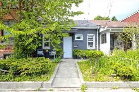 44 Mitchell Avenue - Image 1