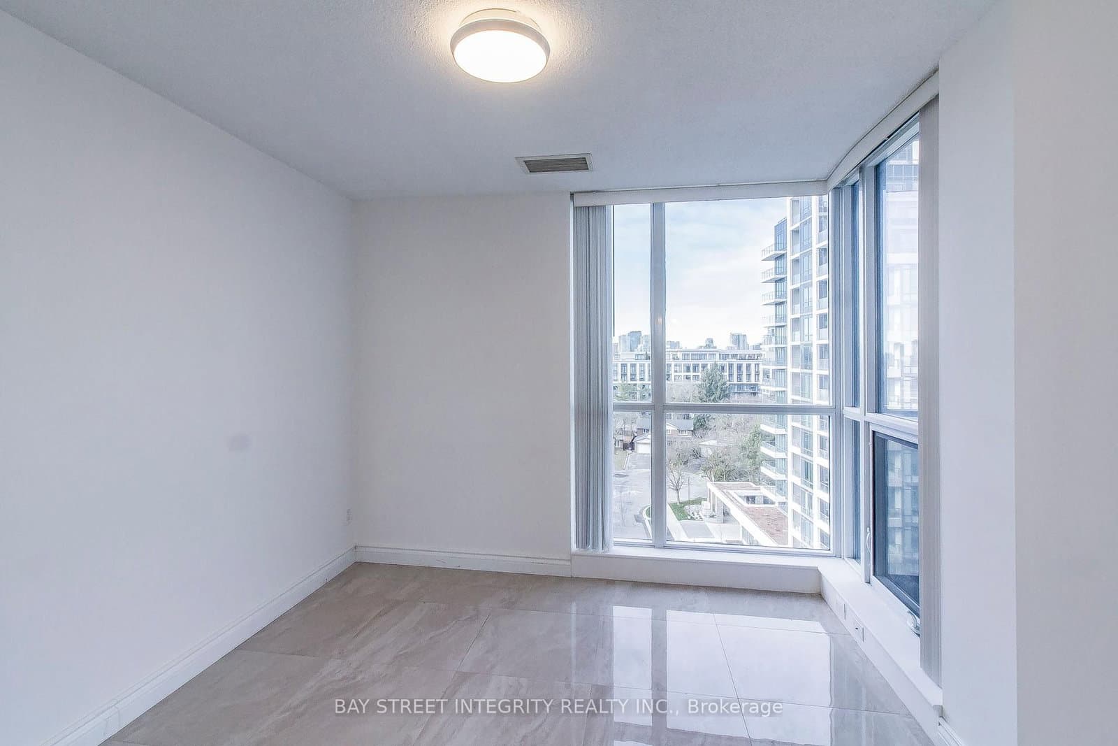2885 Bayview Avenue, Unit 813 - Image 6