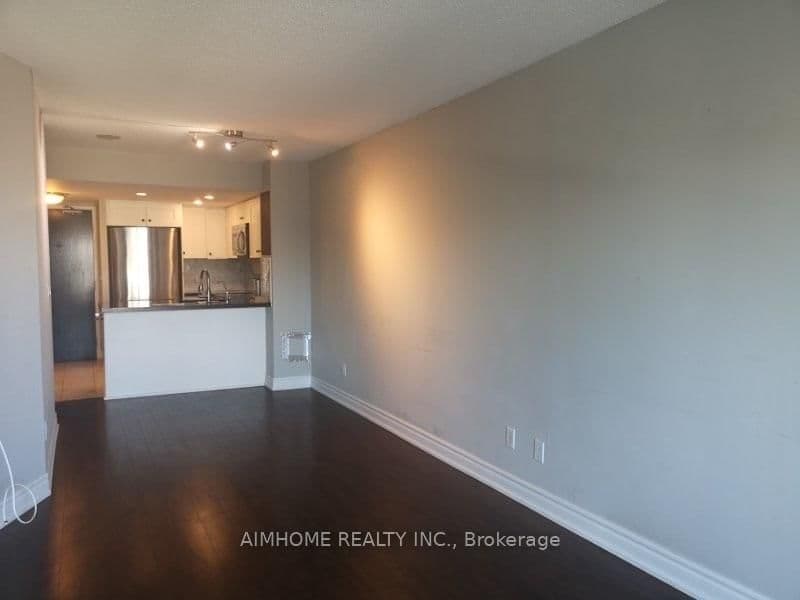 8 Park Road, Unit 2108 - Image 6