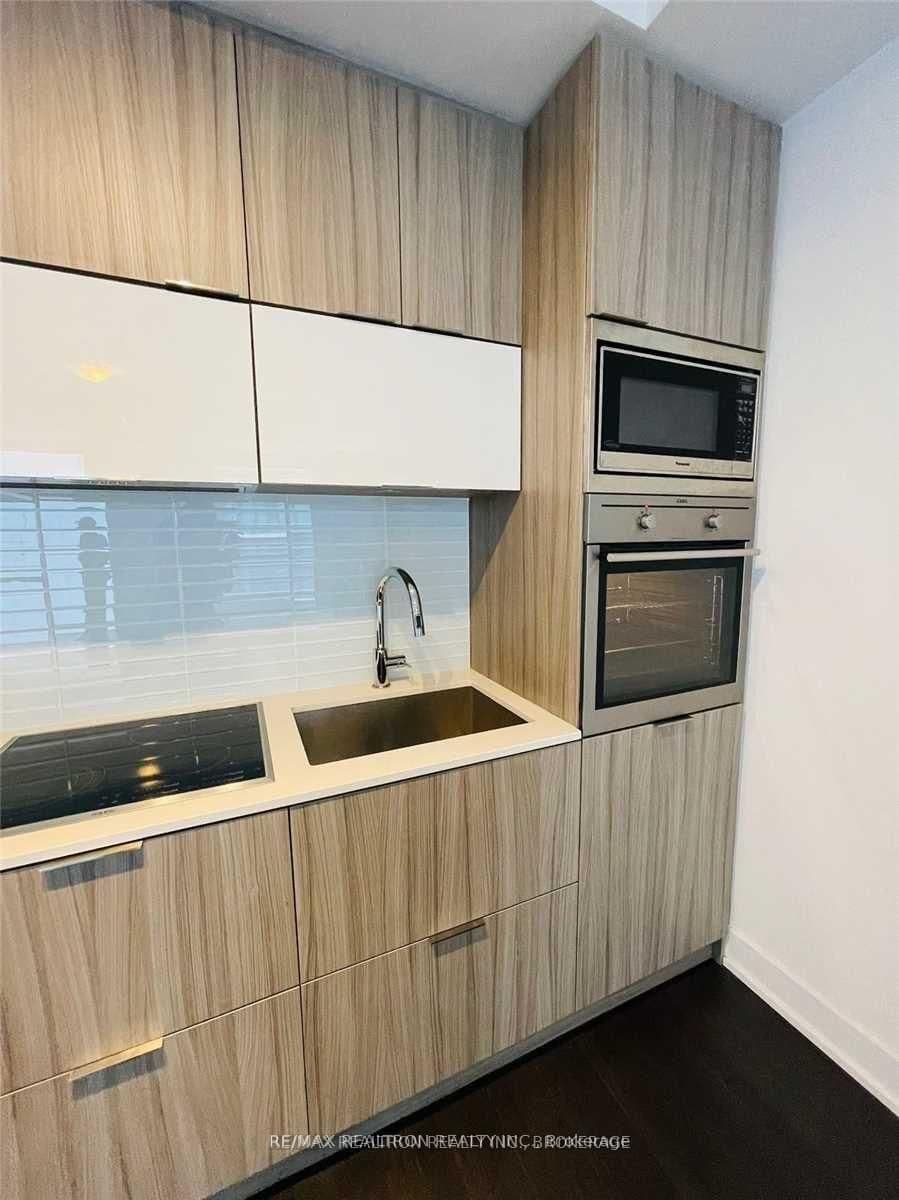 318 Richmond Street, Unit 1710 - Image 6