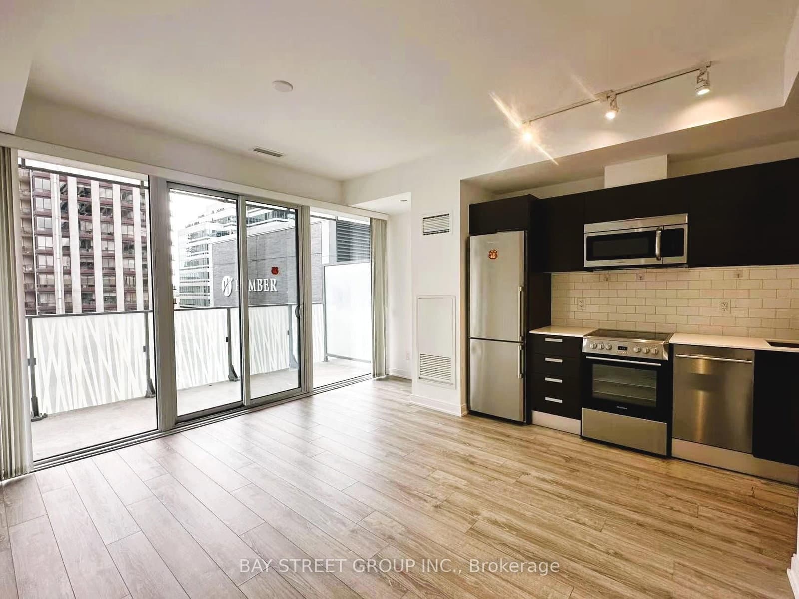 42 Charles Street E, Unit 1108 - Image 4