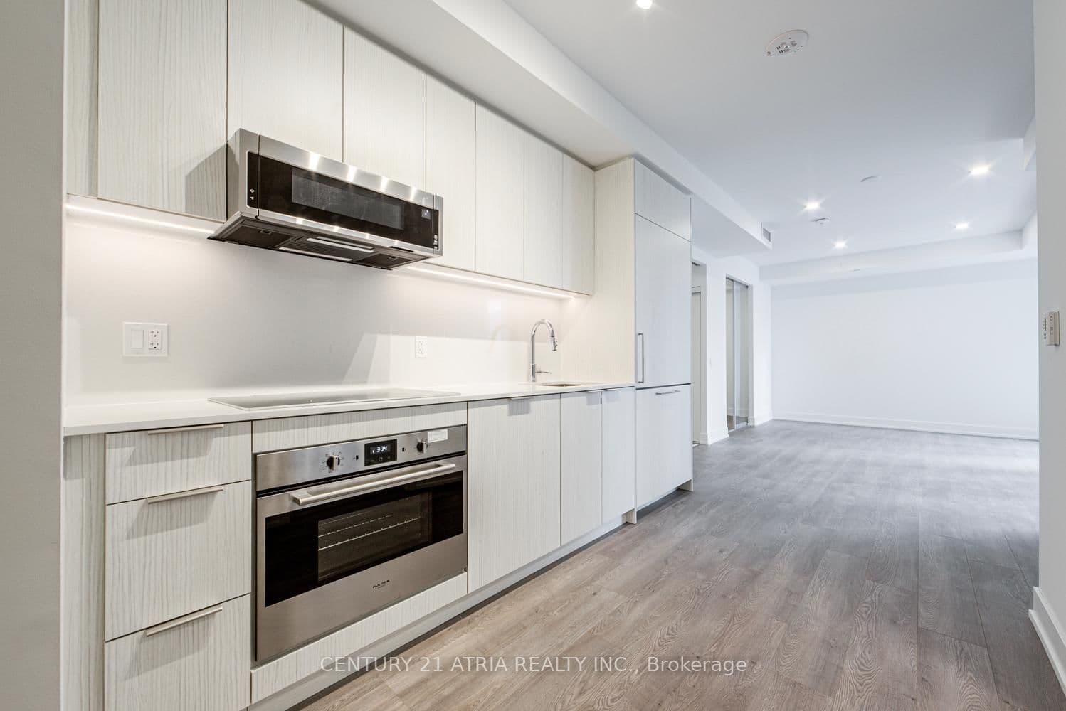 308 Jarvis Street, Unit 819 - Image 3