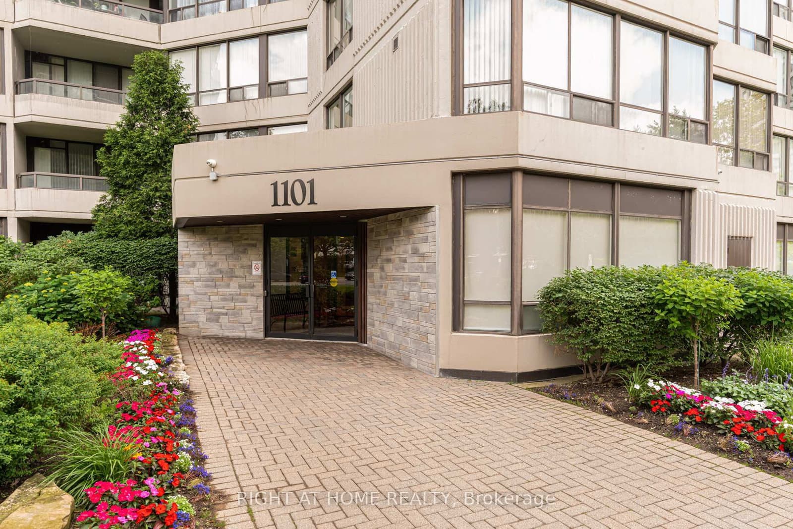 1101 Steeles Avenue W, Unit 411 - Image 2