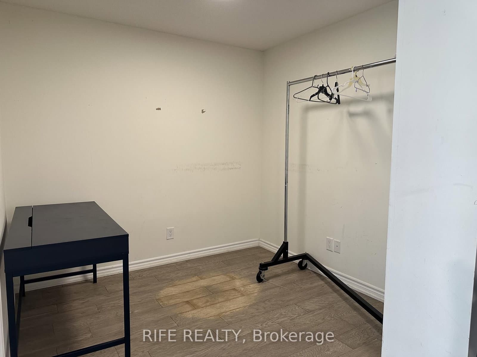 35 Hollywood Avenue, Unit 517 - Image 5