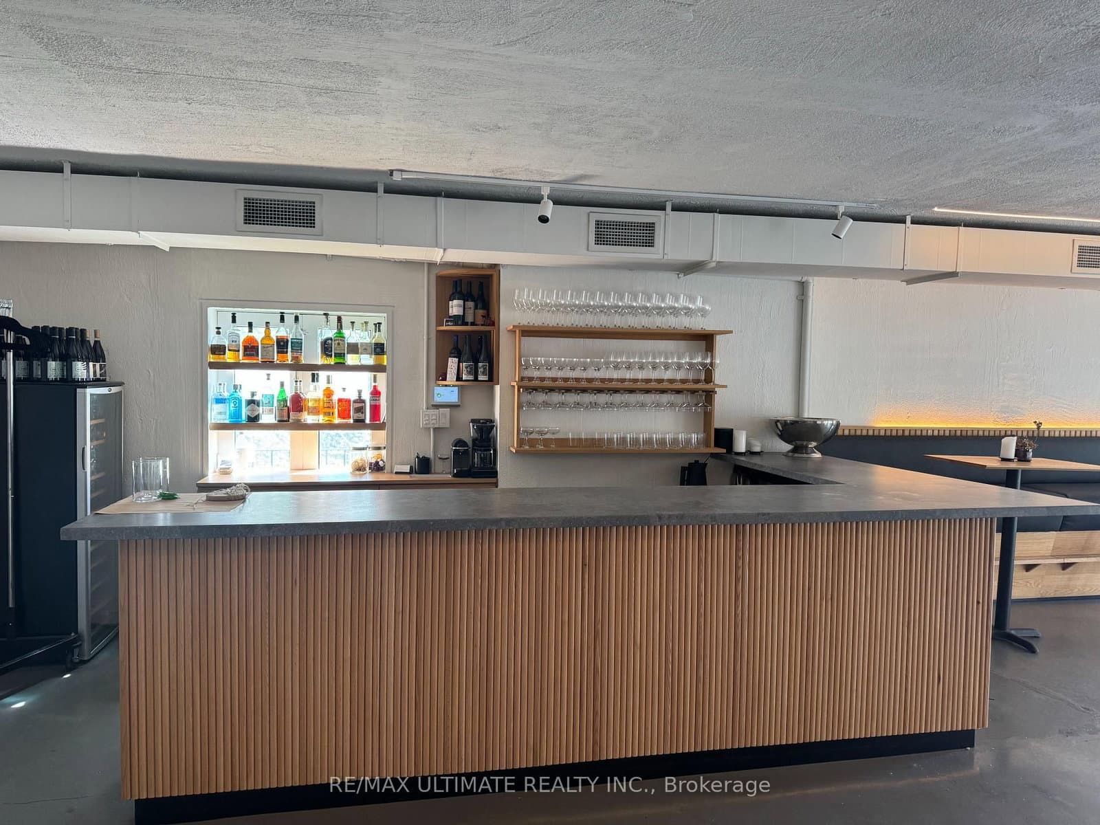 300 King Street E - Image 3