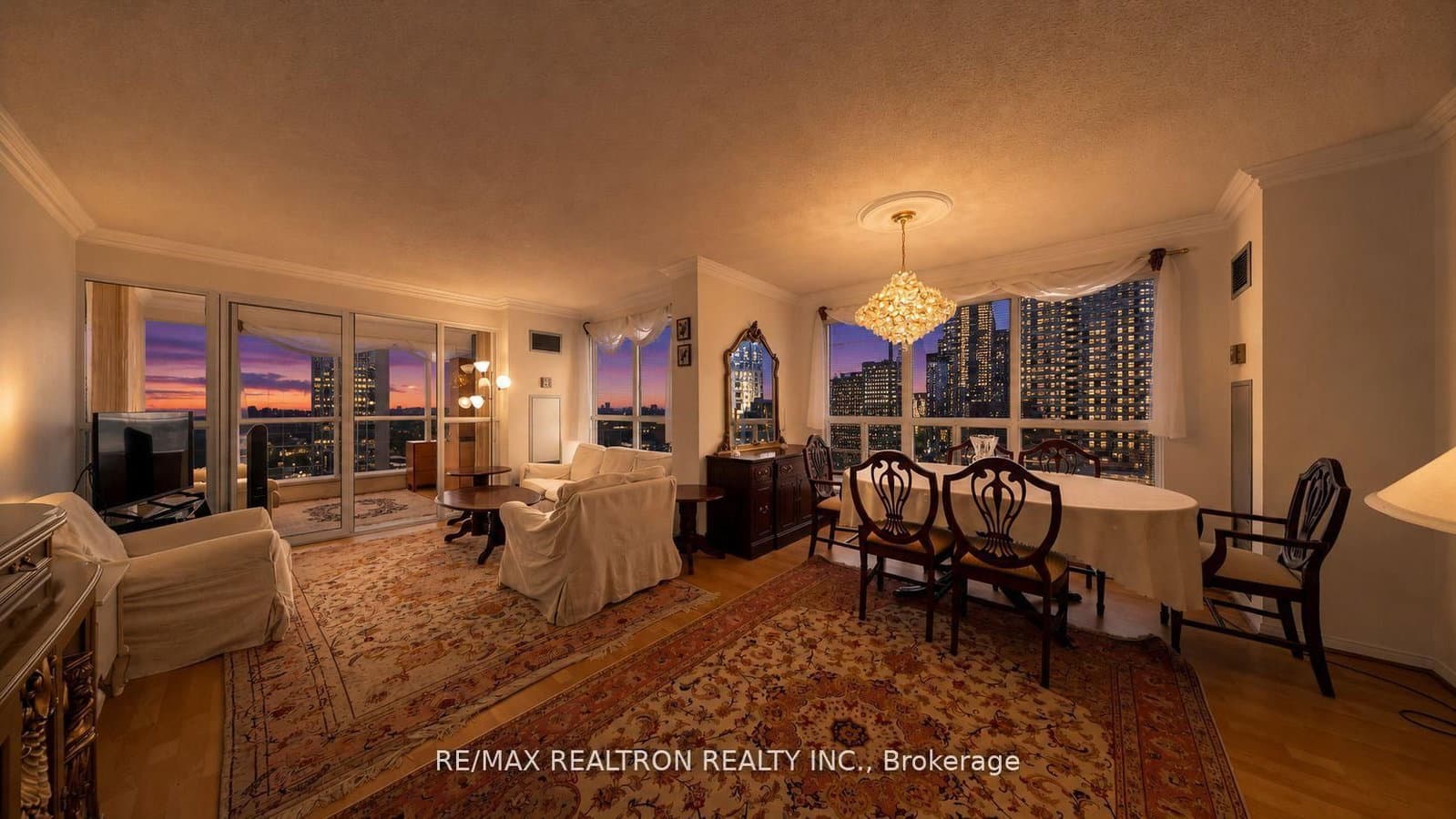 18 Hollywood Avenue, Unit 1707 - Image 1