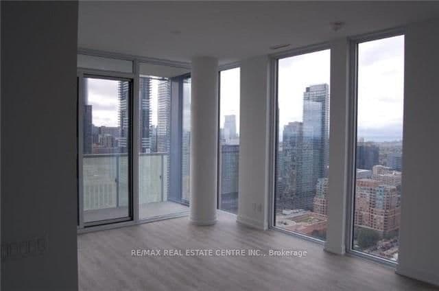 28 Wellesley Street, Unit 3302 - Image 4