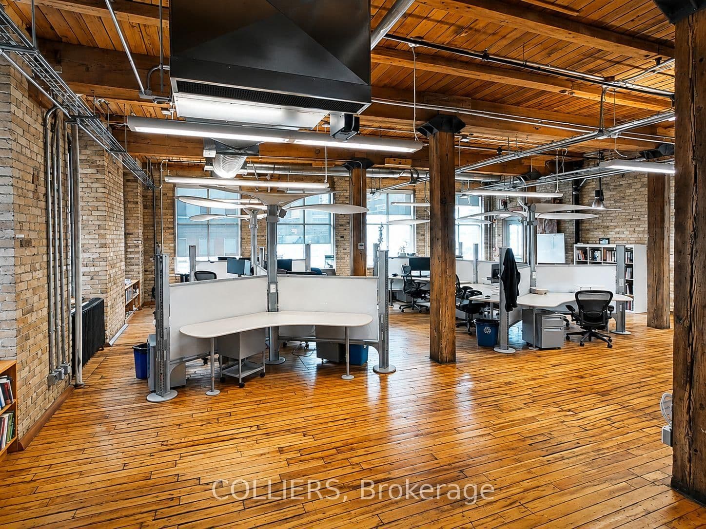 334 King Street E, Unit 3rd Floor - Image 4