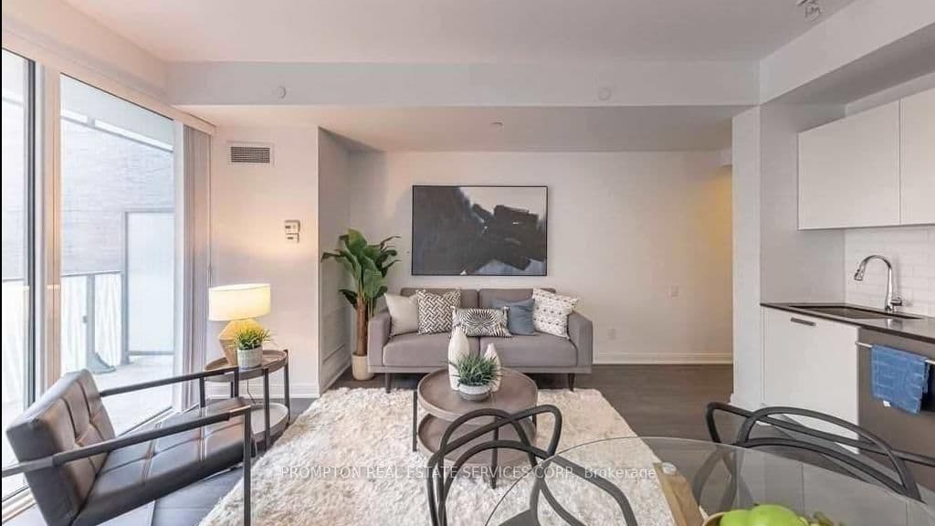 42 Charles Street E, Unit 607 - Image 4