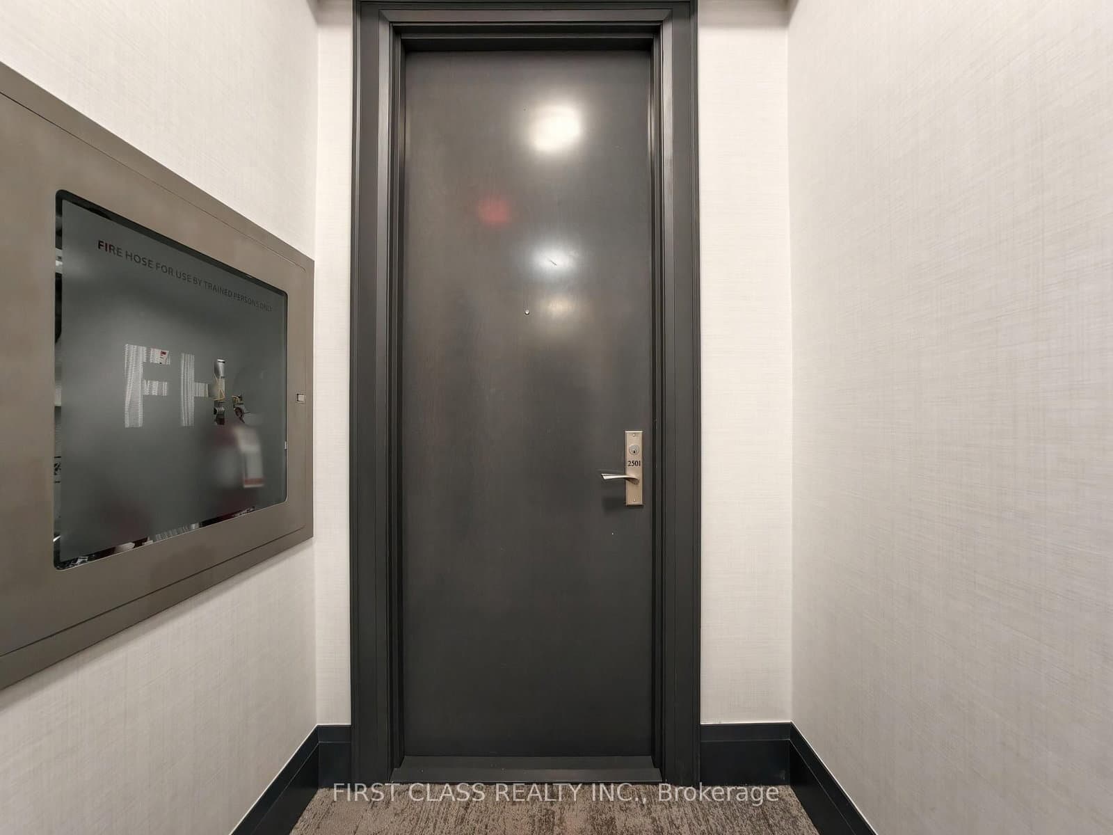 21 Balmuto Street, Unit 2501 - Image 4