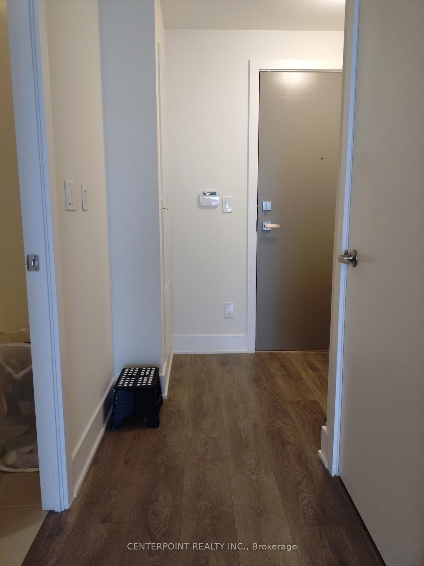 188 Fairview Mall Drive, Unit 1506 - Image 3
