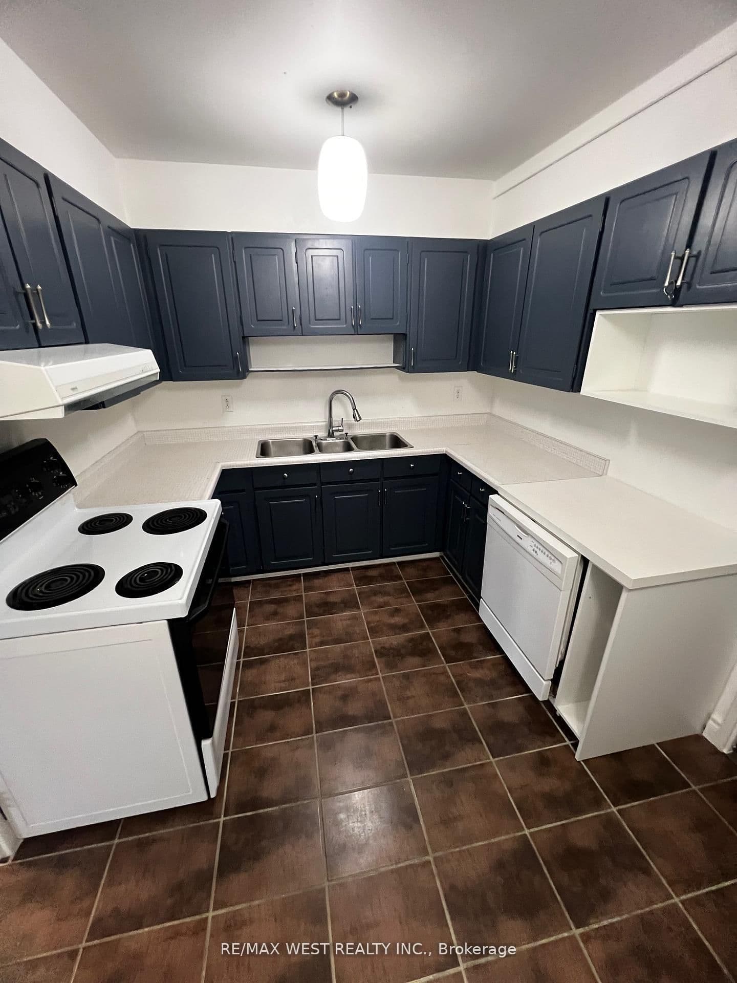130 Neptune Drive, Unit 202 - Image 6