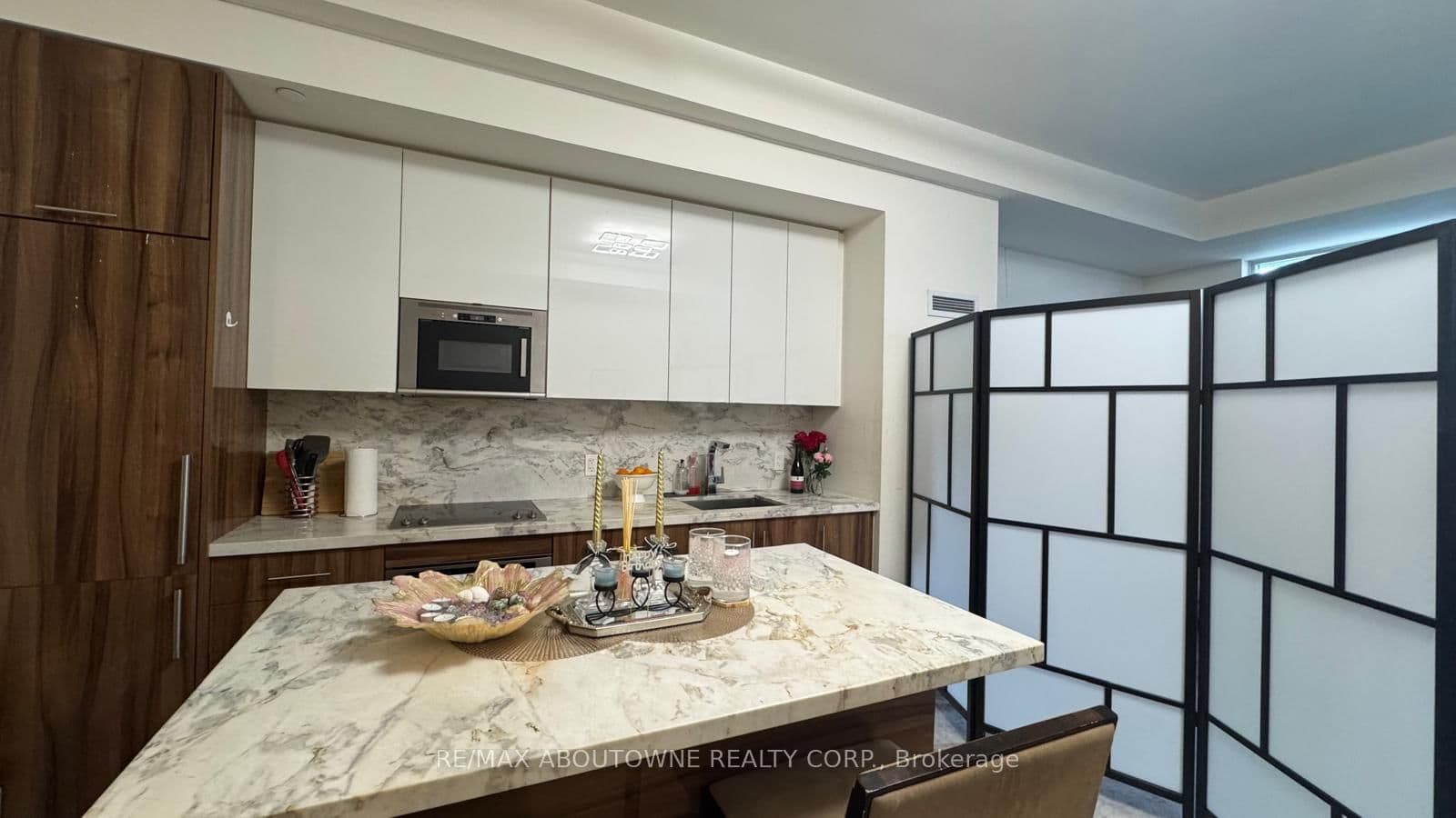 330 Richmond Street W, Unit 207 - Image 3