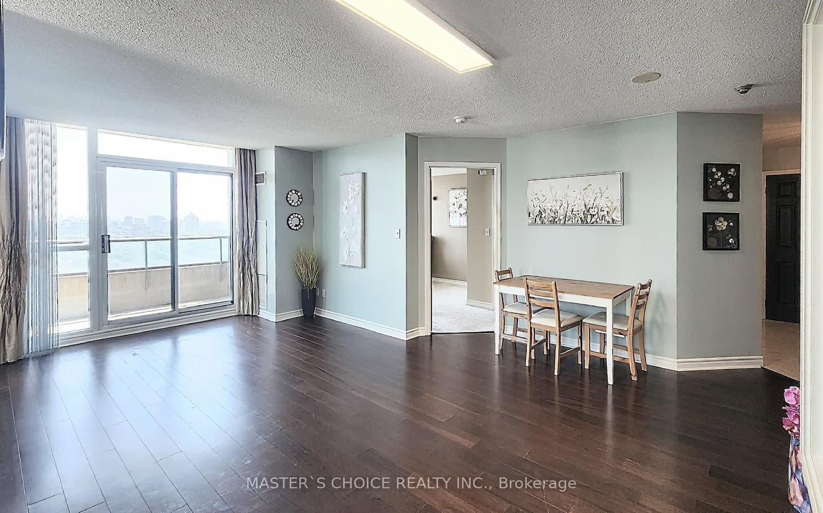 18 Spring Garden Avenue, Unit 2805 - Image 1