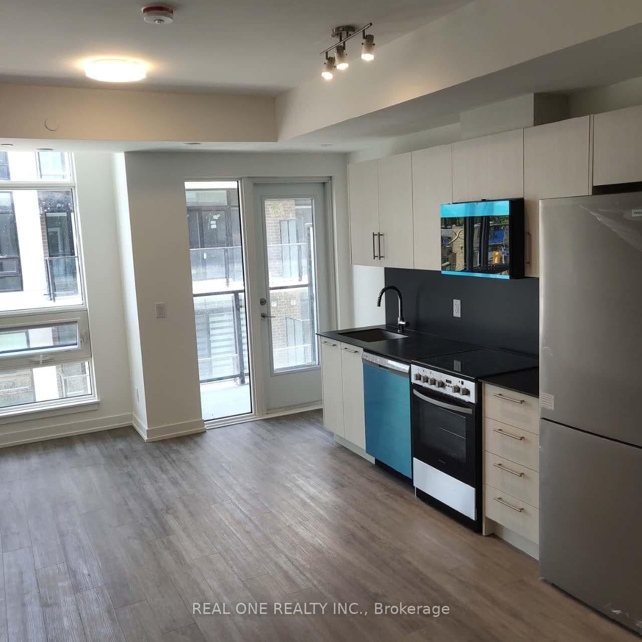 851 Sheppard Avenue W, Unit 13 - Image 3
