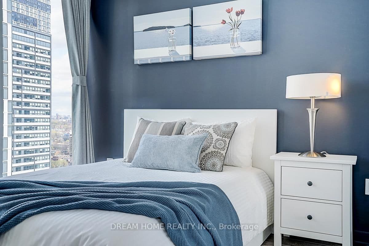 77 Shuter Street, Unit 2611 - Image 2