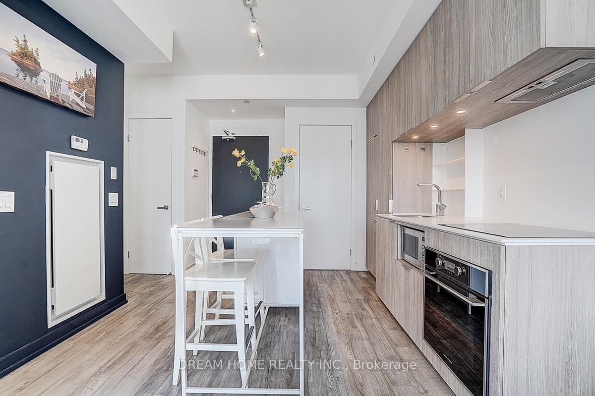 77 Shuter Street, Unit 2611 - Image 5
