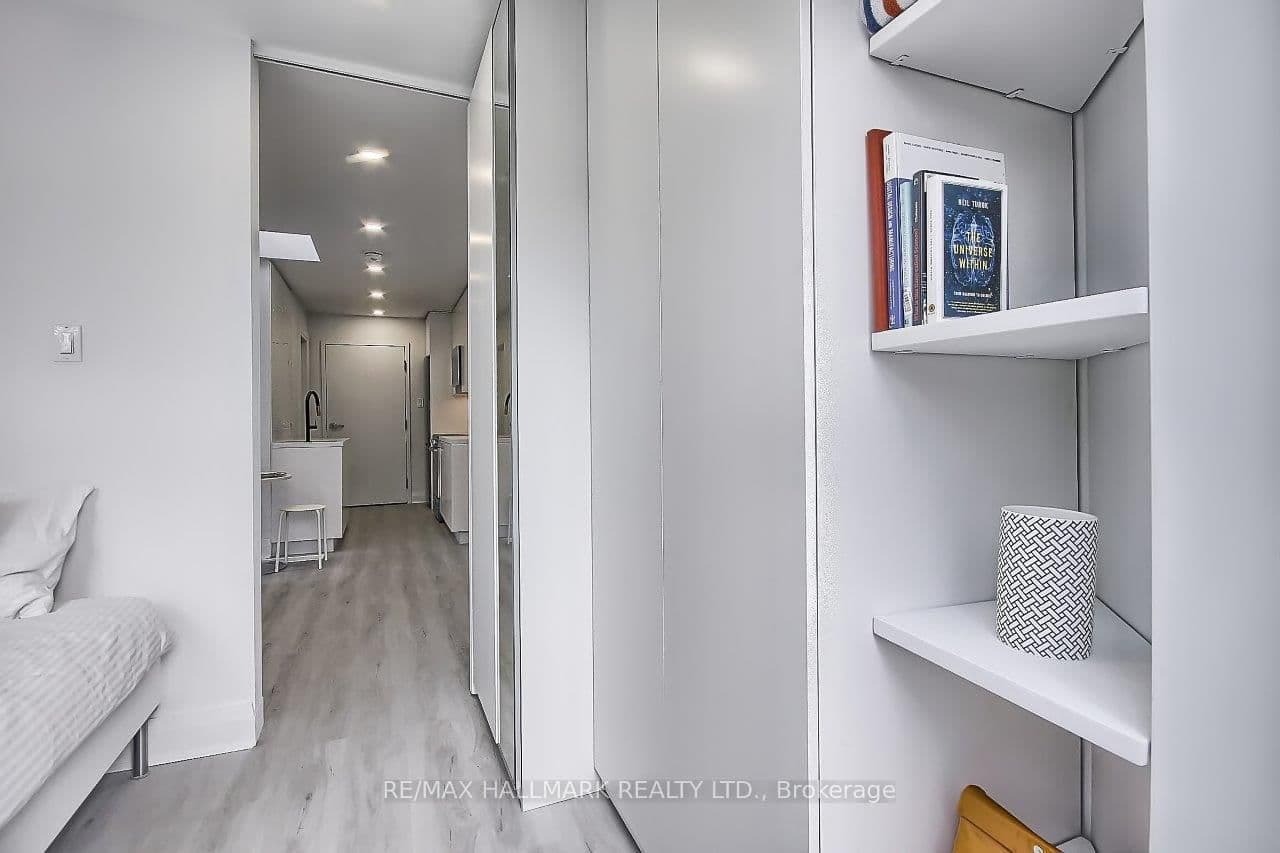 415 Dundas Street E, Unit 2 - Image 6