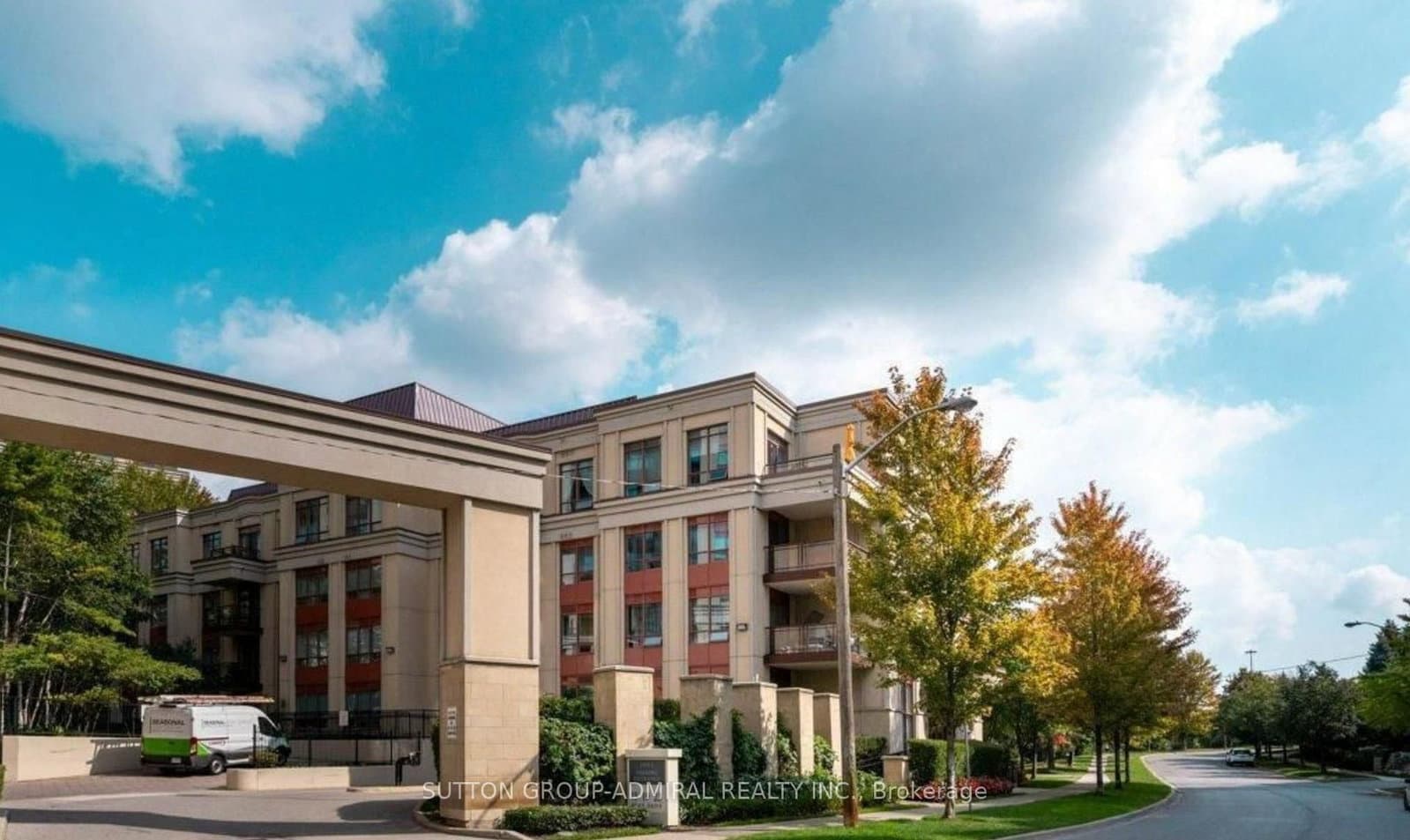 15 Rean Drive, Unit 302 - Image 1