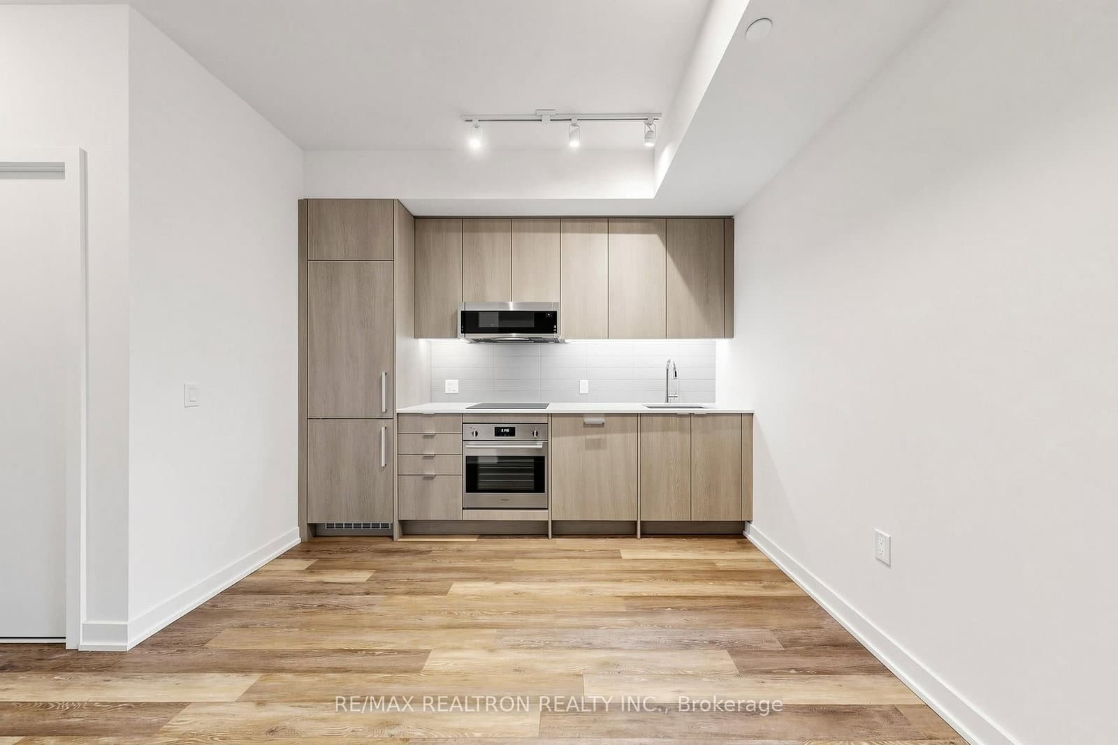 250 Lawrence Avenue W, Unit 701 - Image 3