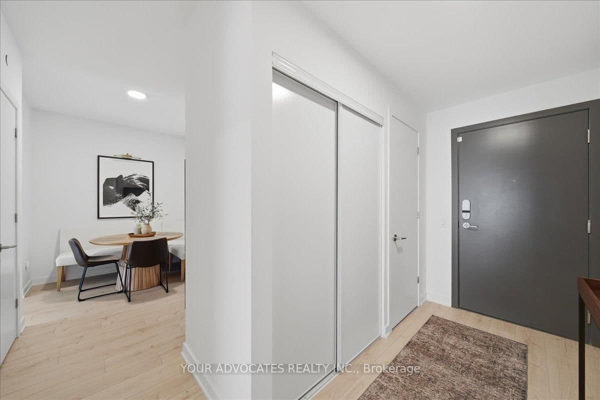 9 Tecumseth Street, Unit 902 - Image 4