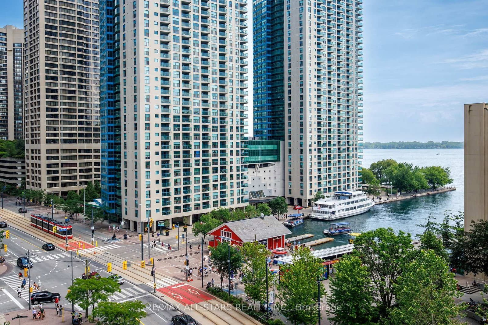 208 Queens Quay W, Unit 804 - Image 1