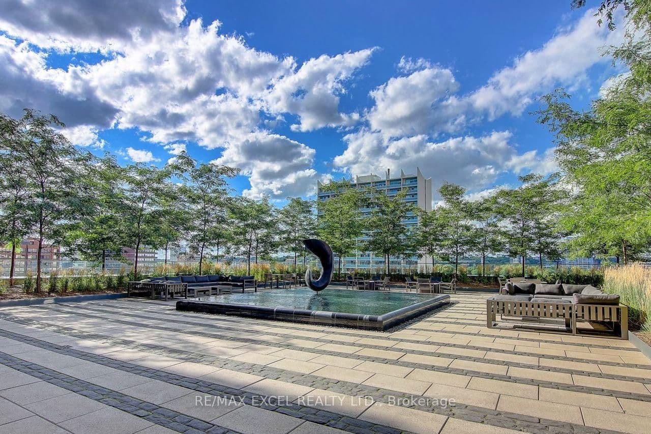 200 Bloor Street W, Unit 2201 - Image 4