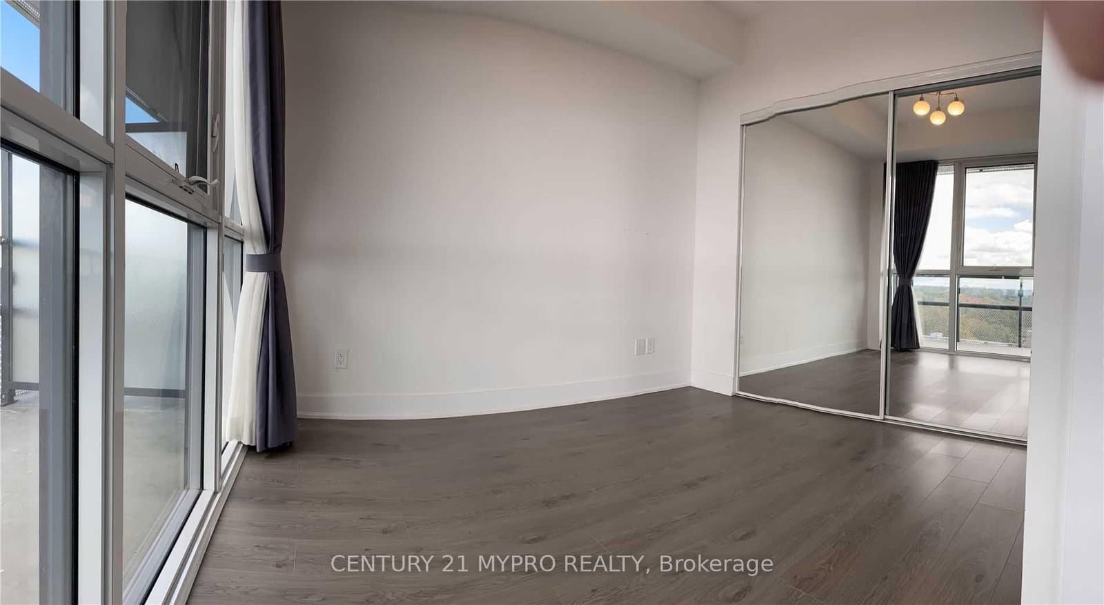 99 The Donway W, Unit 903 - Image 6