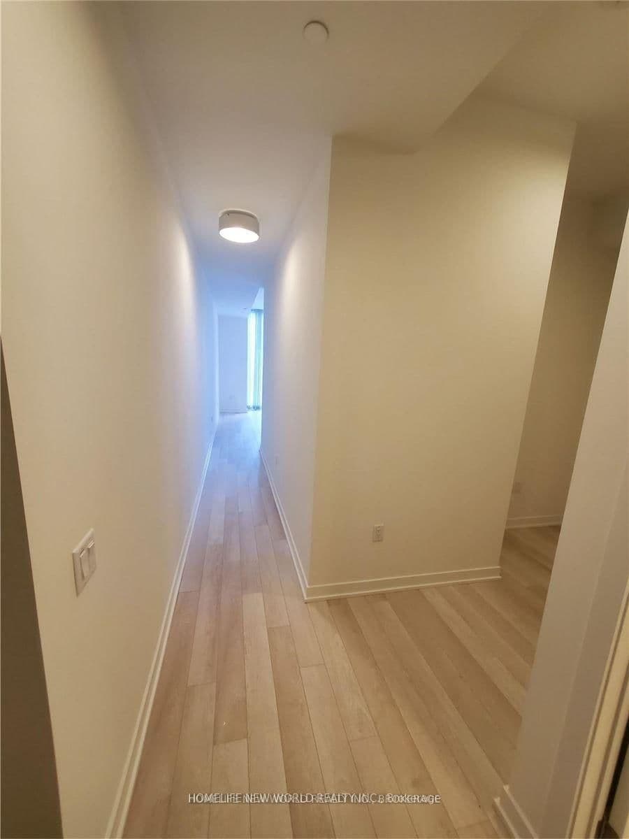 357 King Street W, Unit 3605 - Image 4