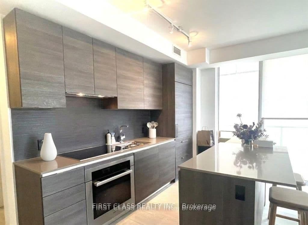 200 Bloor Street W, Unit 1405 - Image 6