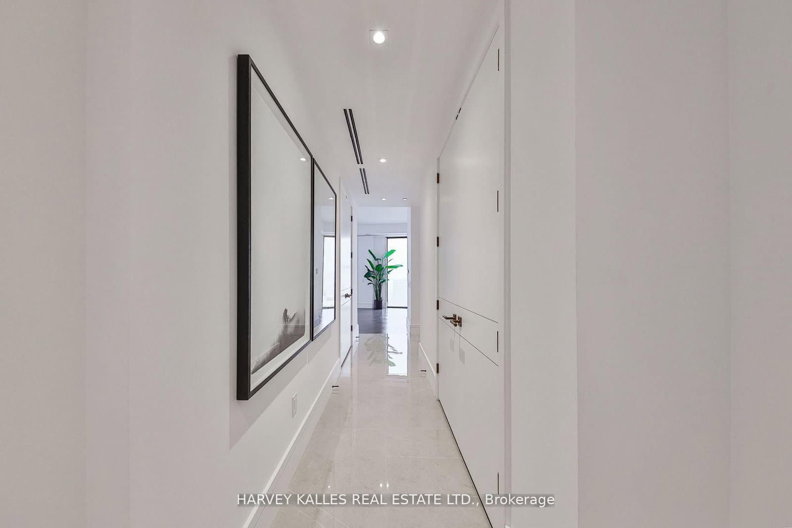 215 Lonsdale Road, Unit 1707 - Image 5