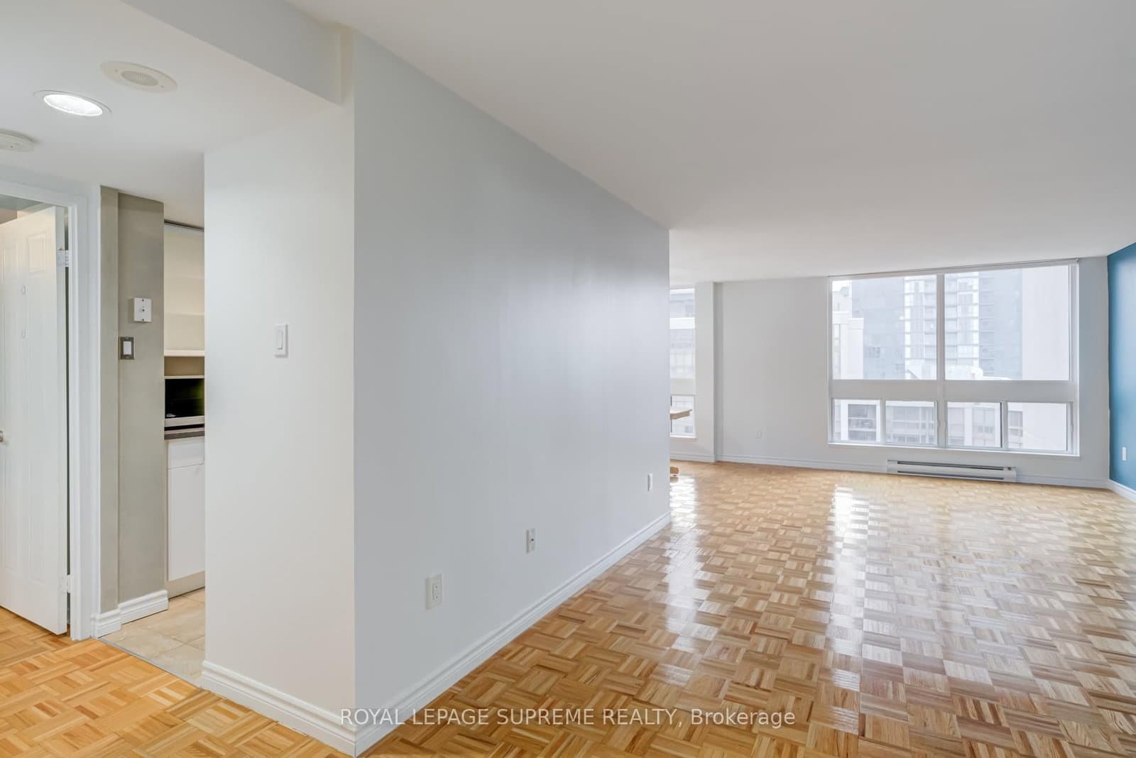 5 Kenneth Avenue, Unit 1804 - Image 6