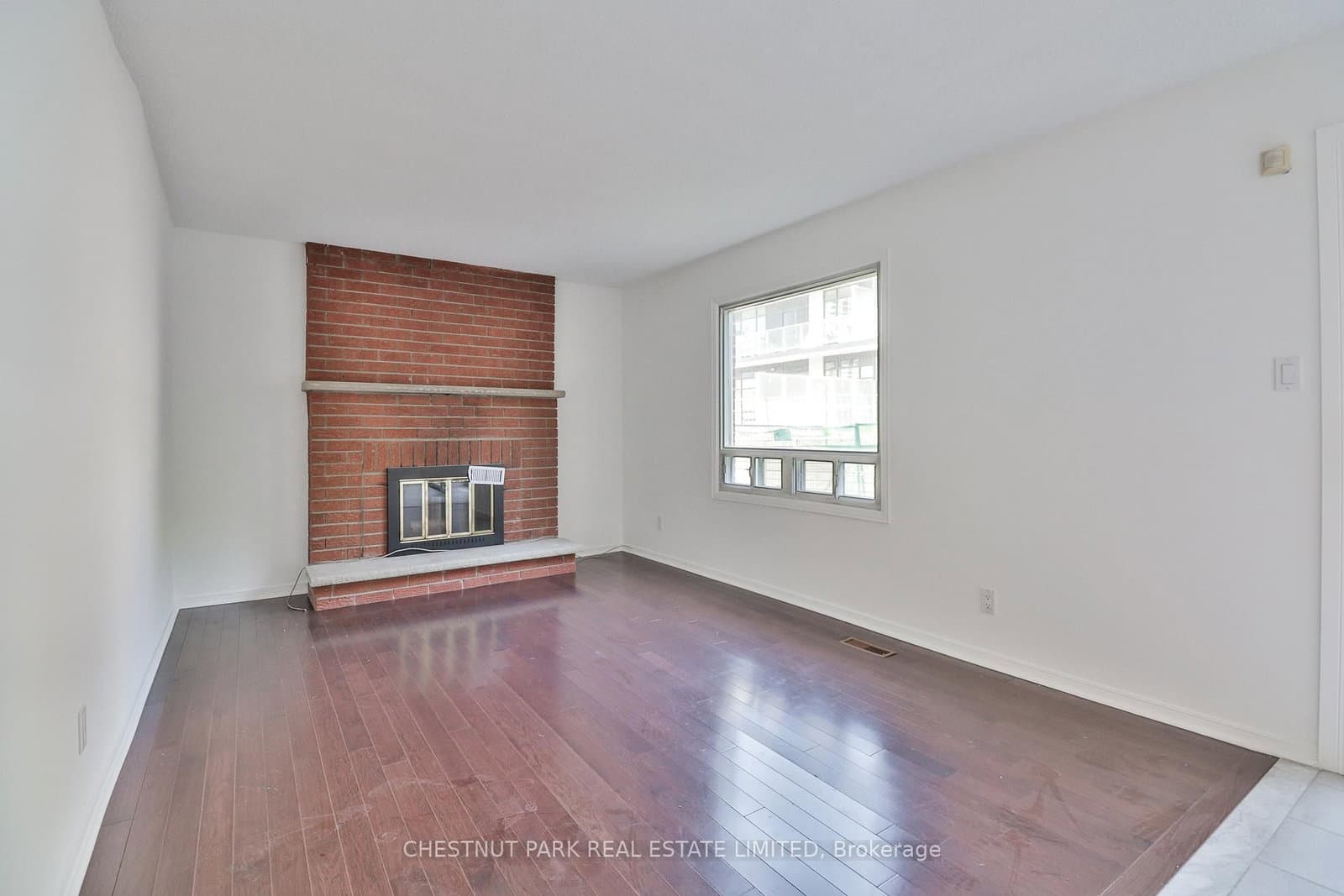 18 Dervock Crescent - Image 4