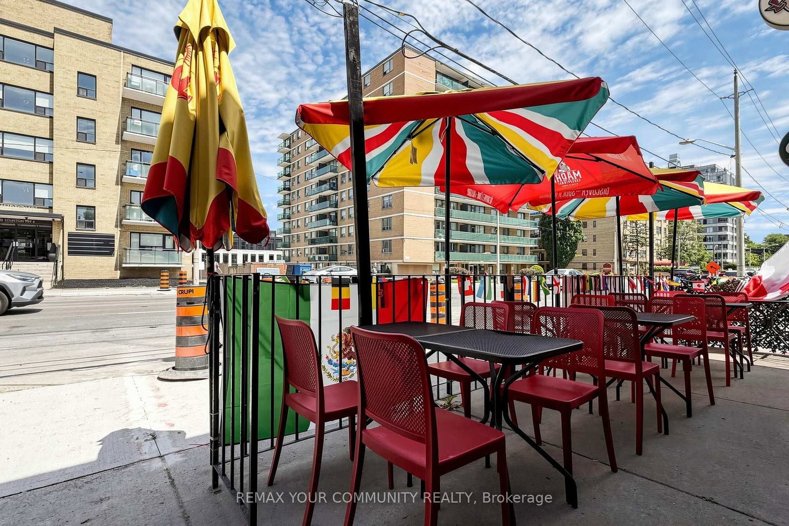 383 Eglinton Avenue E - Image 6