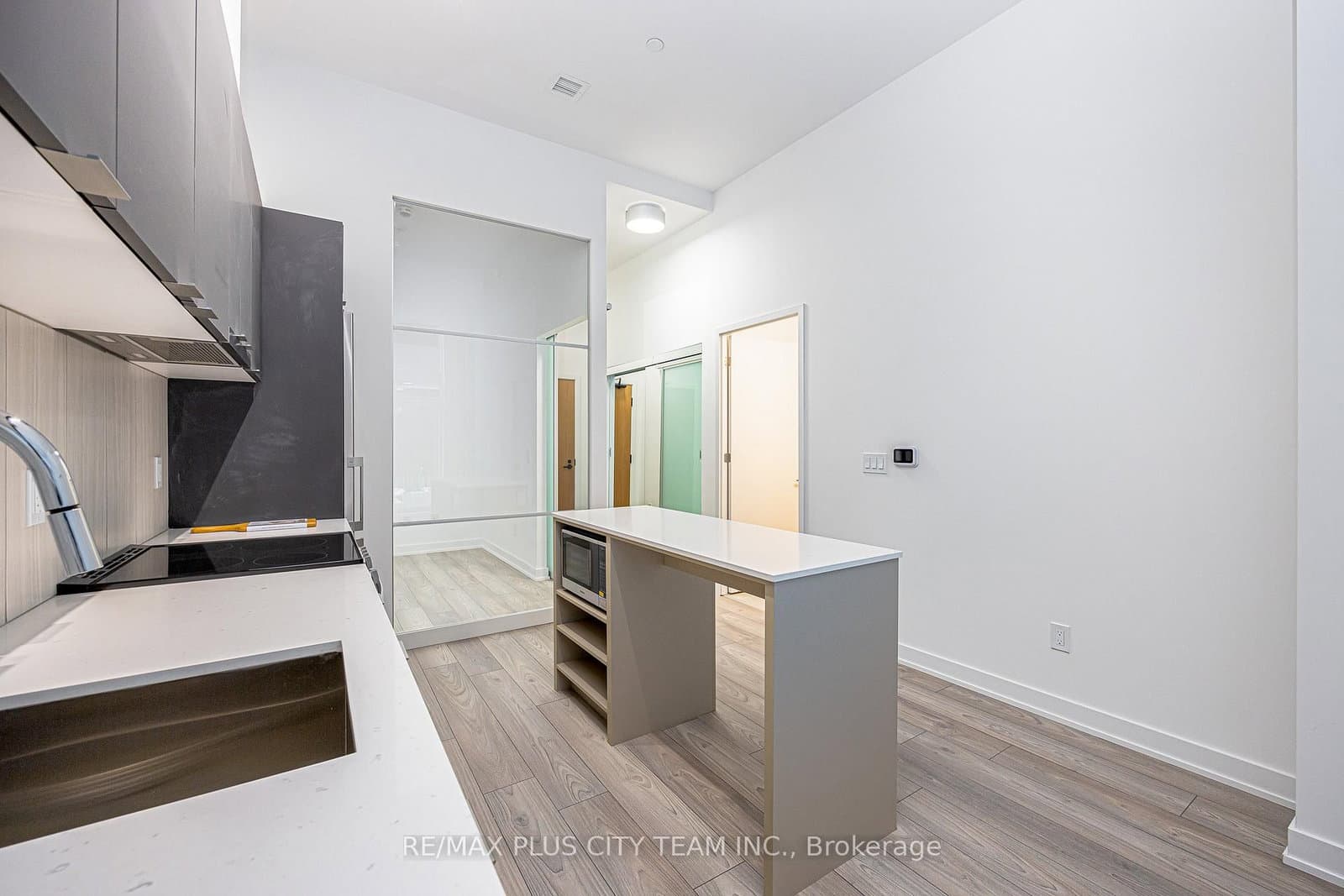 8 Tippett Road, Unit 105 - Image 6
