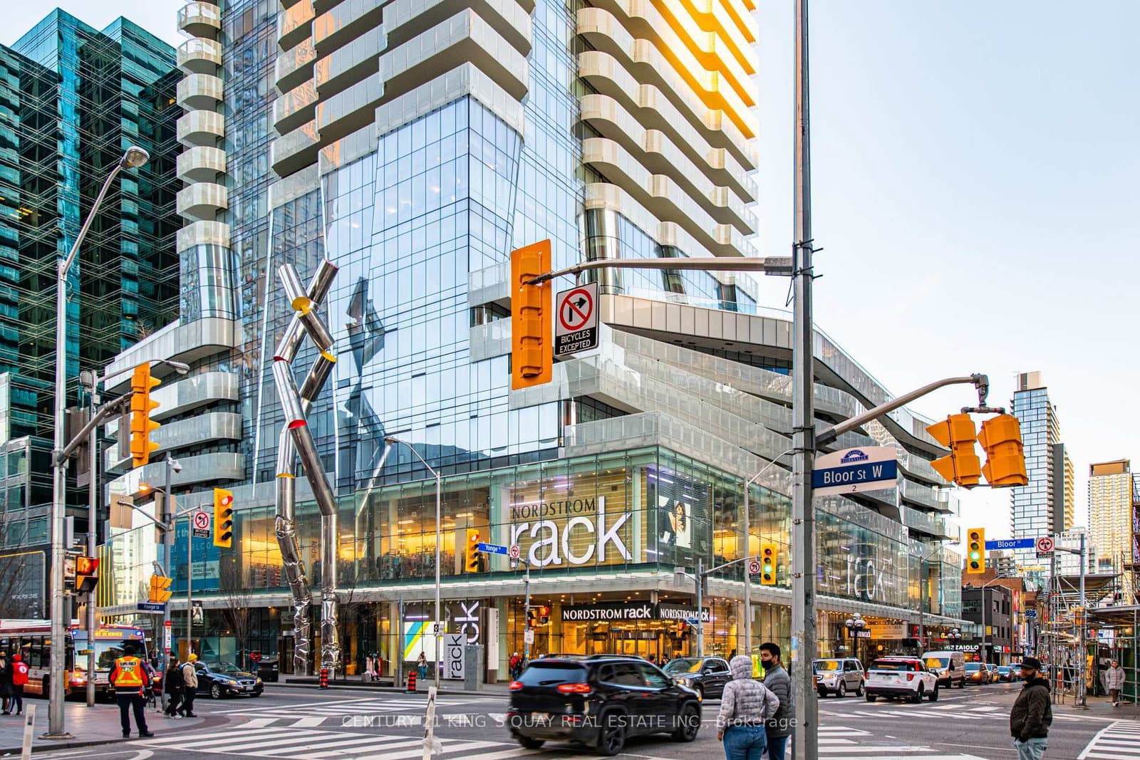 1 Bloor Street E, Unit 1708 - Image 4